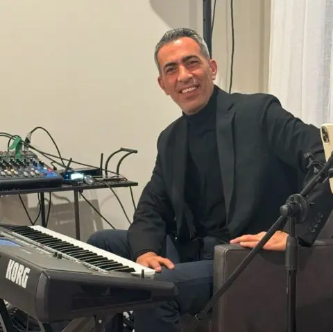 Nour Zayed is a highly accomplished musician and keyboard virtuoso with over 20 years of experience in the music industry.